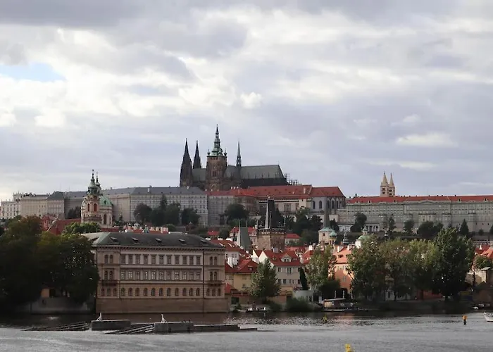 Modern Apartment In The Center Of Prague
